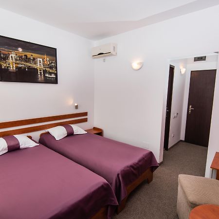 Hotel Alexis Cluj-Napoca Esterno foto