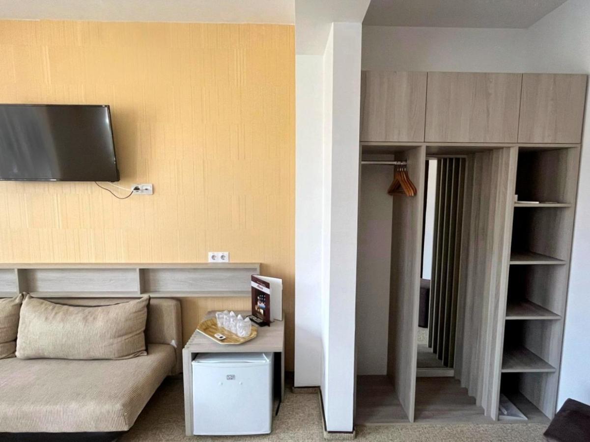 Hotel Alexis Cluj-Napoca Esterno foto