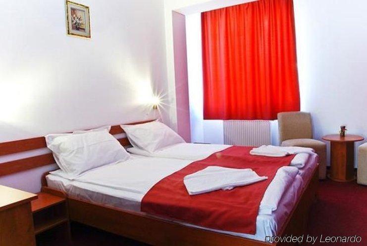 Hotel Alexis Cluj-Napoca Esterno foto