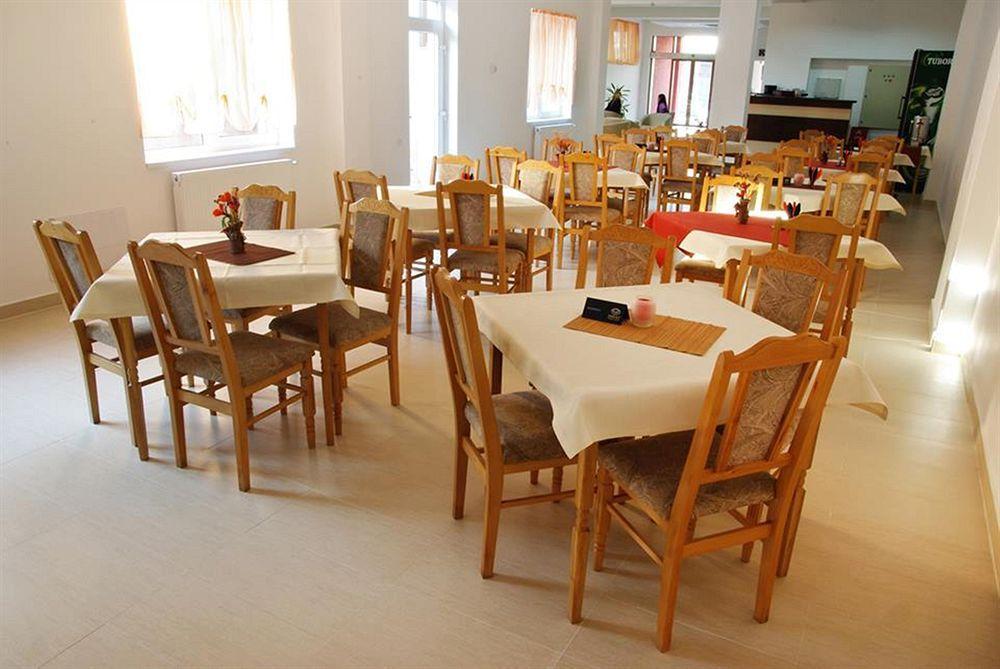 Hotel Alexis Cluj-Napoca Esterno foto