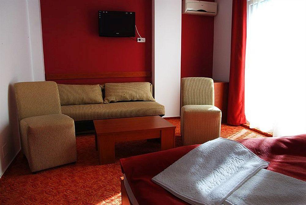 Hotel Alexis Cluj-Napoca Esterno foto
