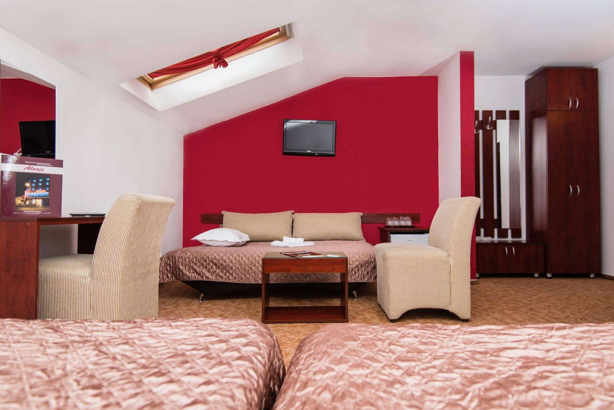 Hotel Alexis Cluj-Napoca Esterno foto